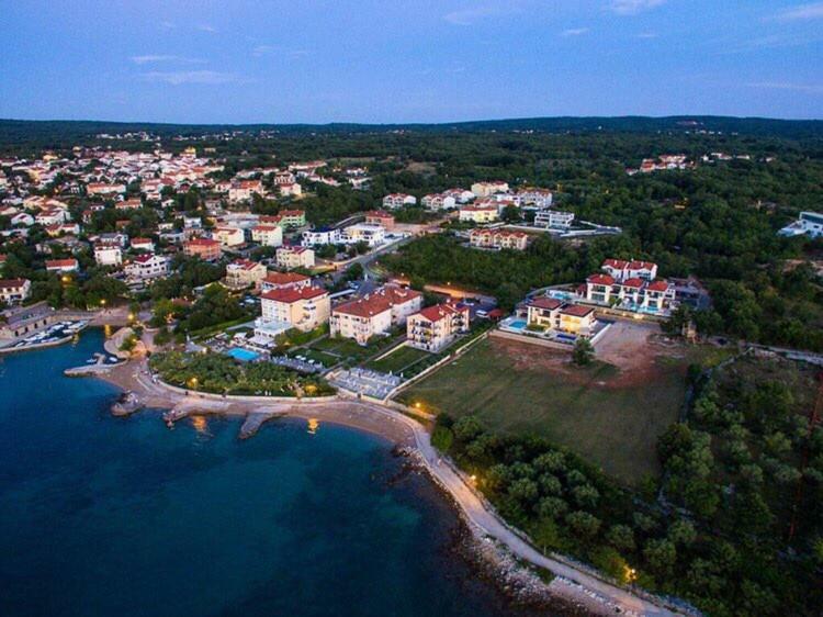 Luxury Apartments Villa Matea 1 Malinska Esterno foto