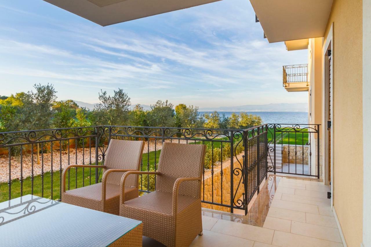 Luxury Apartments Villa Matea 1 Malinska Esterno foto
